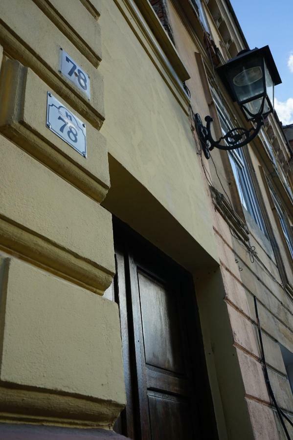 Apartmán Crown Of Karolina Brašov Exteriér fotografie